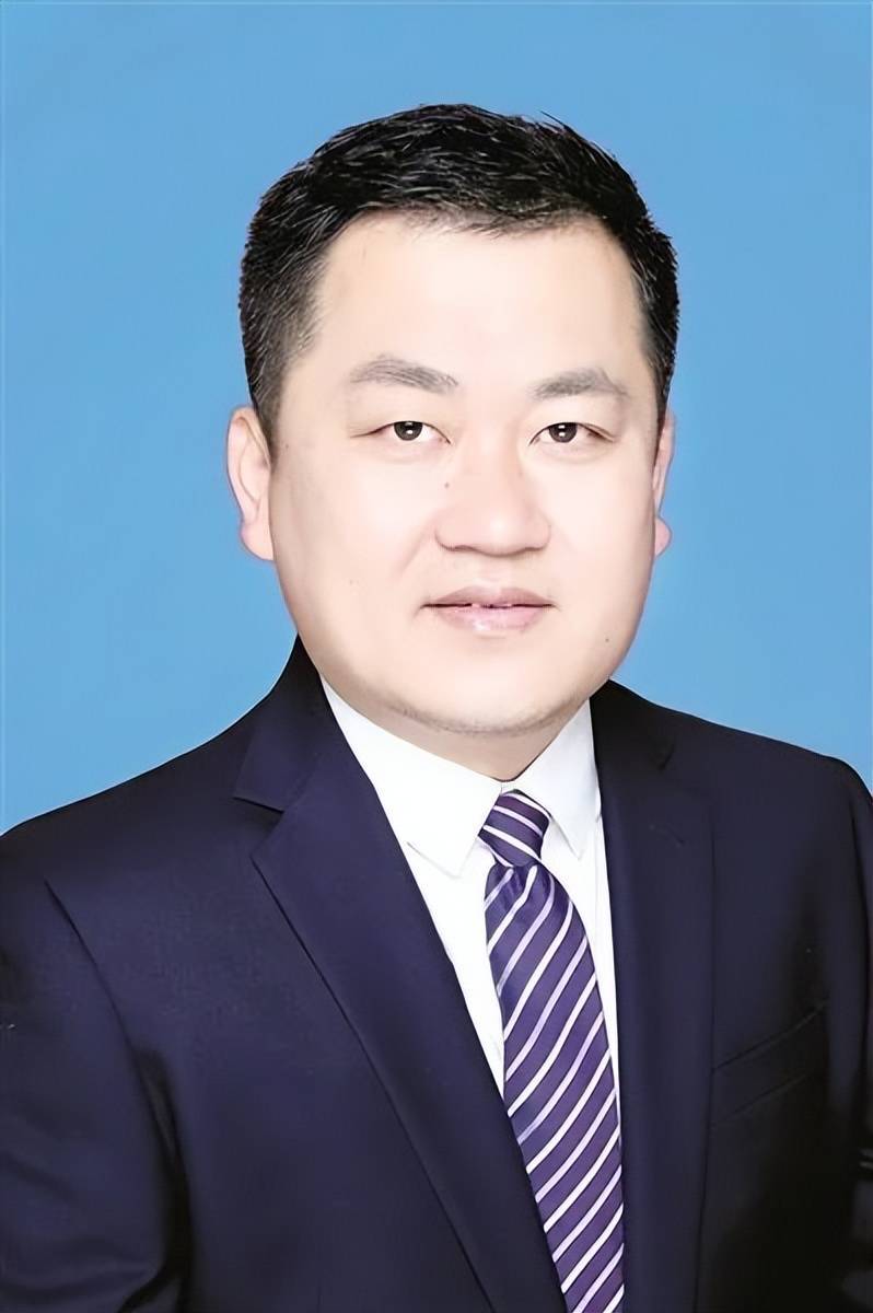闫鹏勋最新任命，引领未来，铸就辉煌
